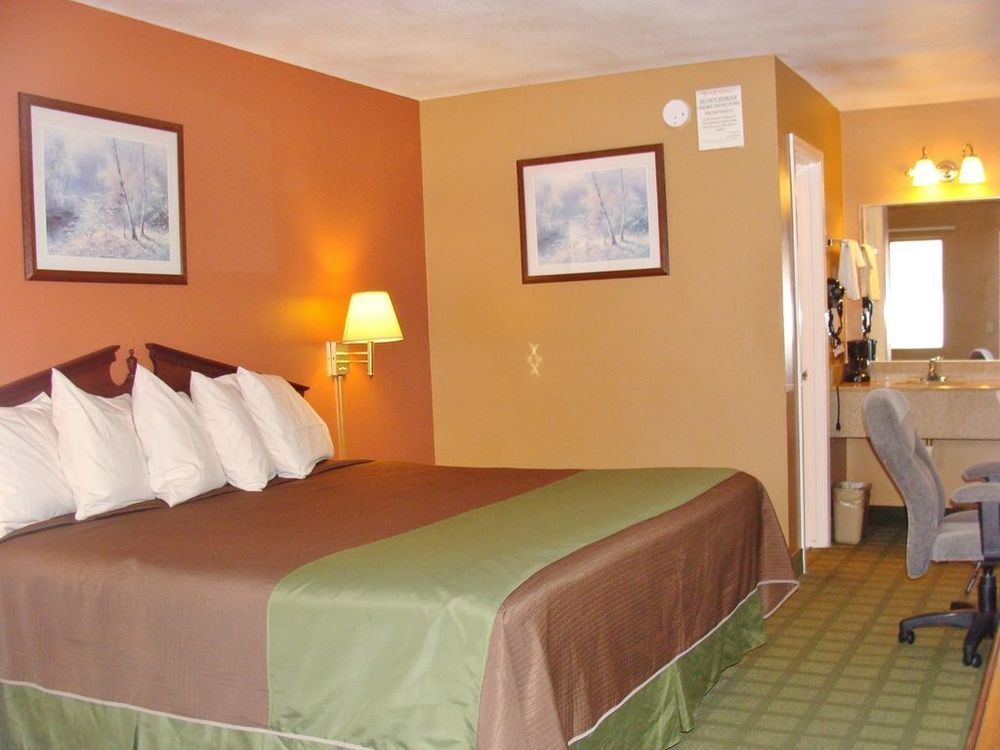 Americas Best Value Inn And Suites Siloam Springs Ruang foto